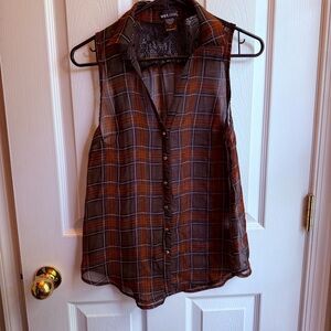 Wet Seal Women's Plaid Sleeveless Blouse